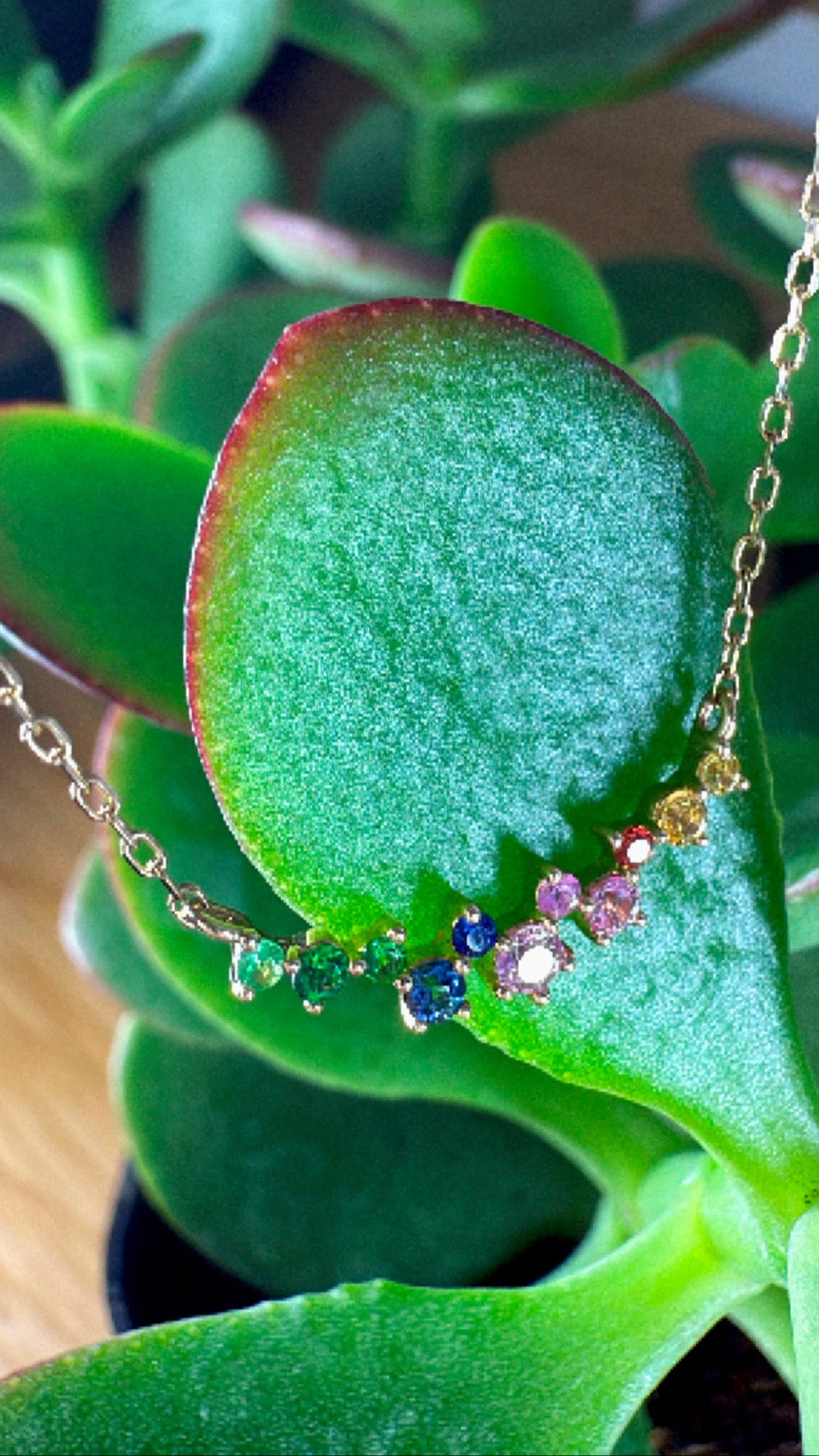 14K YELLOW GOLD LADIES NECKLACE MULTI SAPPHIRE CLUSTER PENDANTCS -.030 CARAT