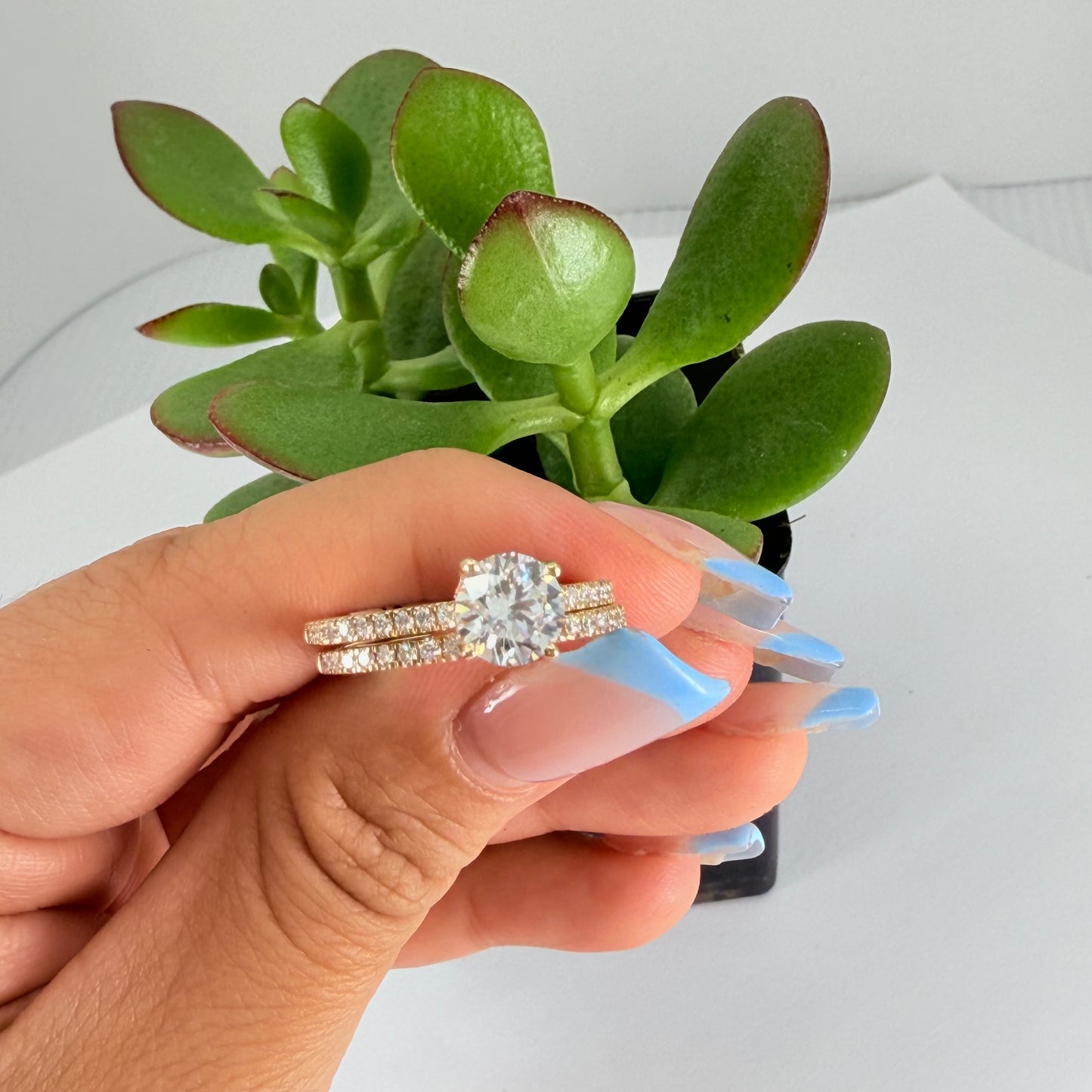 14K YGOLD 2 PCS WEDDING RINGS SMALL ROUND SHAPED LAB GROWN DIAMONDS