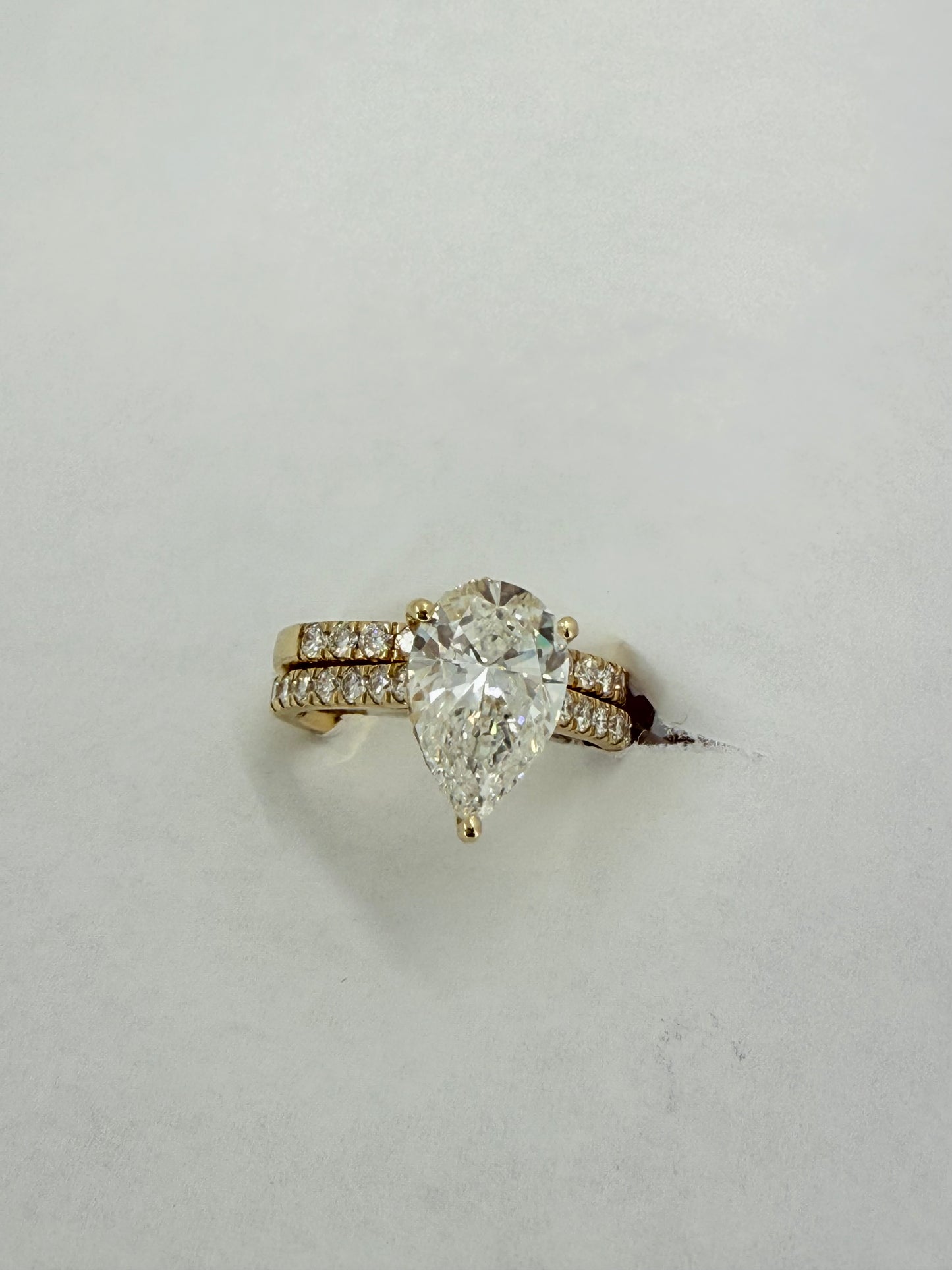 4K GOLD 2PCS WEDDING RINGS PEAR SHAPED LAB GROWN DIAMONDS
