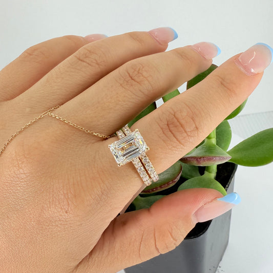 14K YGOLD  2 SET WEDDING RINGS EMERALD SHAPED LAB GROWN DIAMONDS