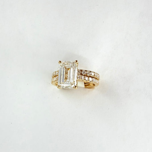 14K YGOLD 2 PIECES WEDDING RINGS EMERALD SHAPED