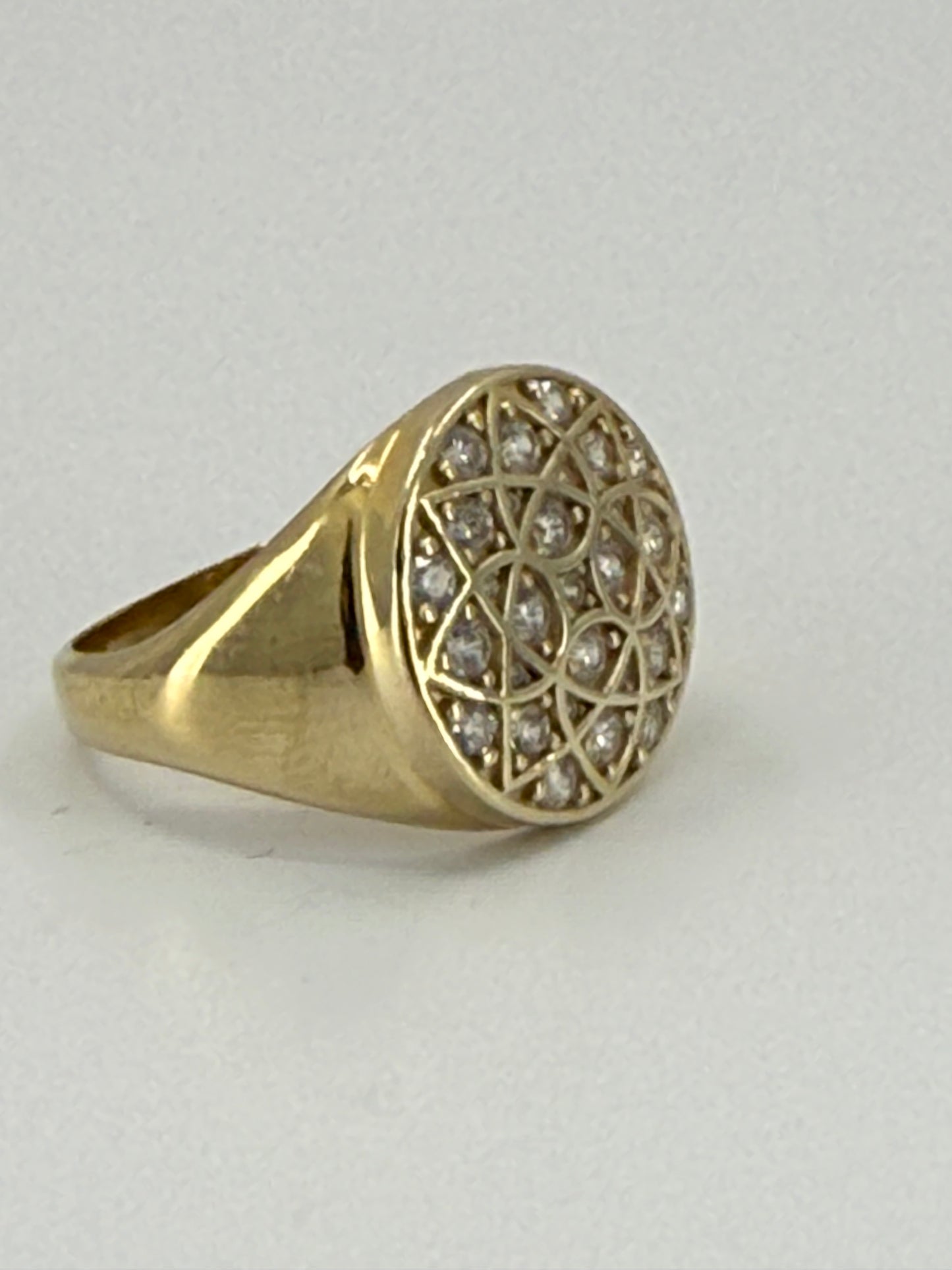 14K YELLOW GOLD MEN RING LITTLE ROUND WHITE  ZIRCONIA STONE